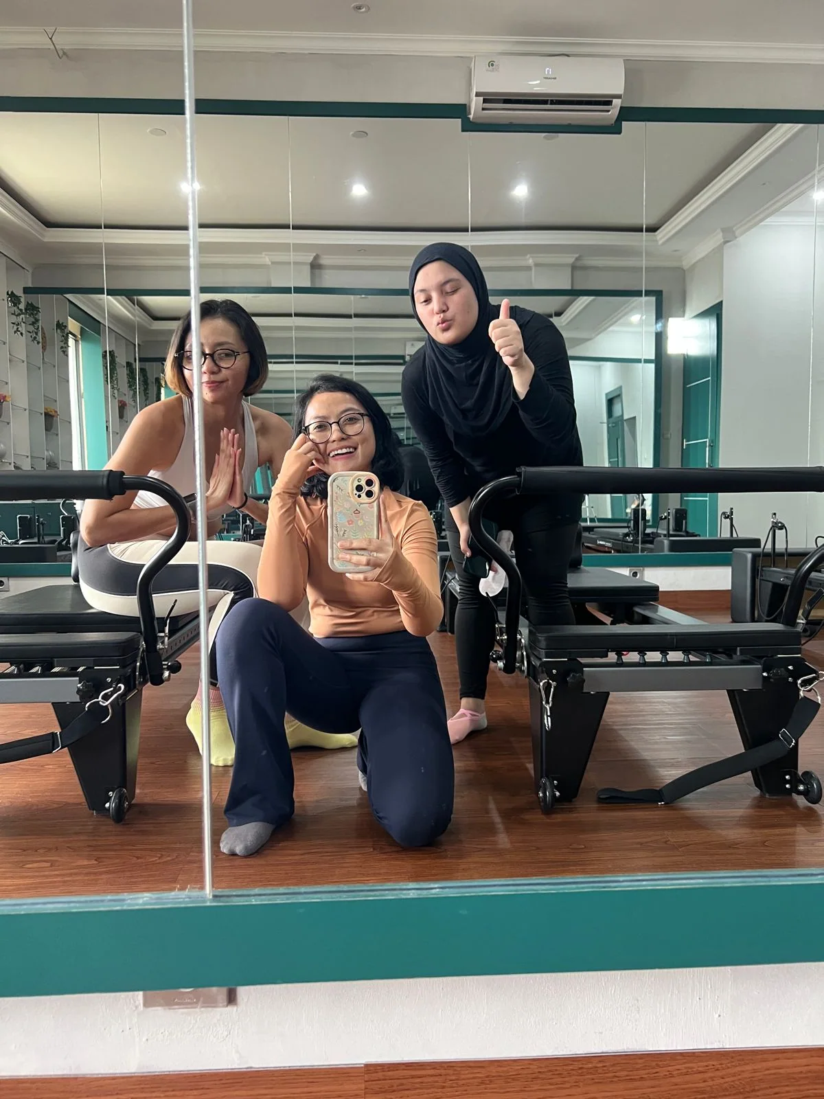 Liza Ariesta Pilates practice moment
